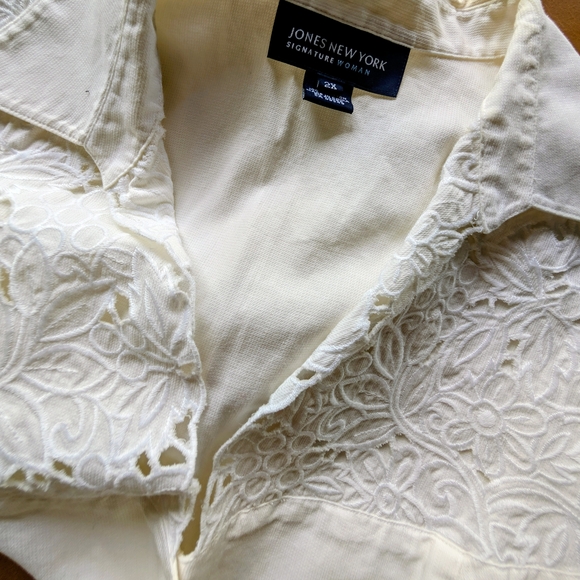 JONES NEW YORK Sleeveless Blouse with Lace - 2X - NWOT - Picture 7 of 12